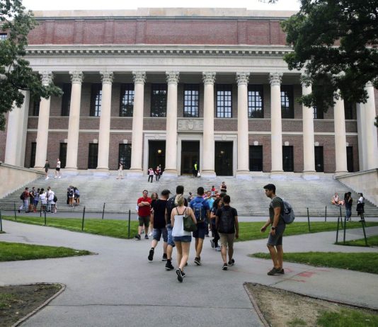 American universities look for talent in Madrid