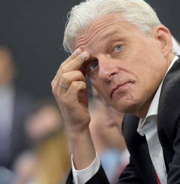 Russian billionaire Oleg Tinkov renounces his nationality because of the conflict in Ukraine